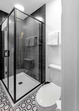 309 Quesnay at Currie - Modern 2BR Retreat Near Downtown Calgary