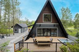 AFrame in Fairmont Hot Springs - | HotTub | Cinema & Games Room