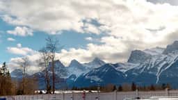 Bow Valley Chalets 110 – Mountain Views | BBQ | Sleeps 6