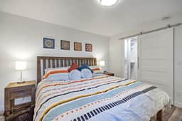 River's Bend 202 - Retreat - Modern, Clean, Bright 1BR