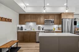 Sparrowhawk Unit 1101 - King Bed Retreat|Mountain View |Pool & Hot Tub