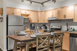 Windtower Unit 328 - Mountain Getaway| 1 bed 1-Bath Condo
