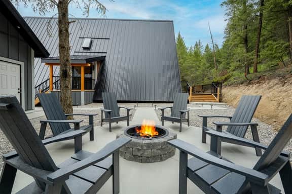 AFrame in Fairmont Hot Springs - | HotTub | Cinema & Games Room