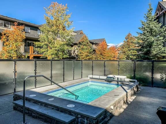 Copperstone Unit 5104 - Hot Tub | Walkout Patio to River |Mountain Getaway