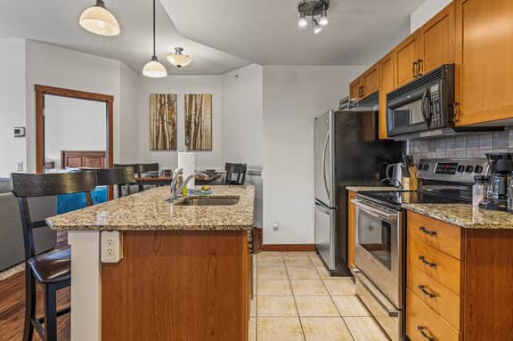 Falcon Crest Unit 417 - Two Hot Tubs | Mountain Views | 2 Bed 2 Bath