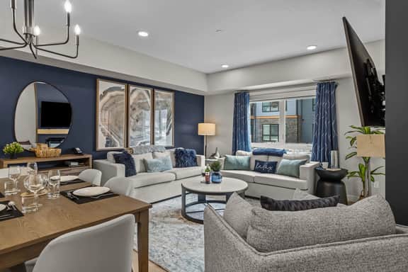 Sparrowhawk Unit 1120 - Rocky Mtn Retreat/Hot Tub & Pool/ Mtn Views