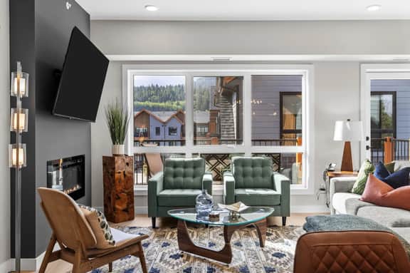 Sparrowhawk Unit 2303 - Mountain Views | Top Floor 3 Bedroom Suite