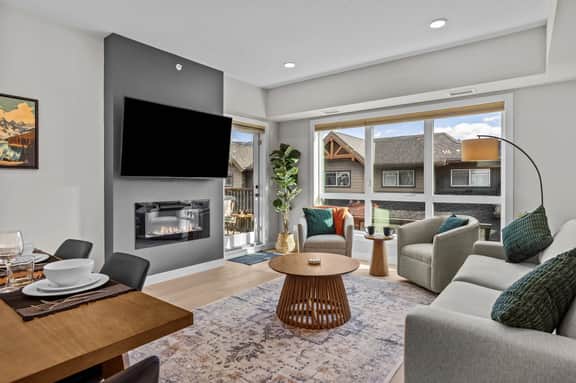 Sparrowhawk Unit 2313 - Mountain Views | Heated Pool & Hot Tub | Top Floor