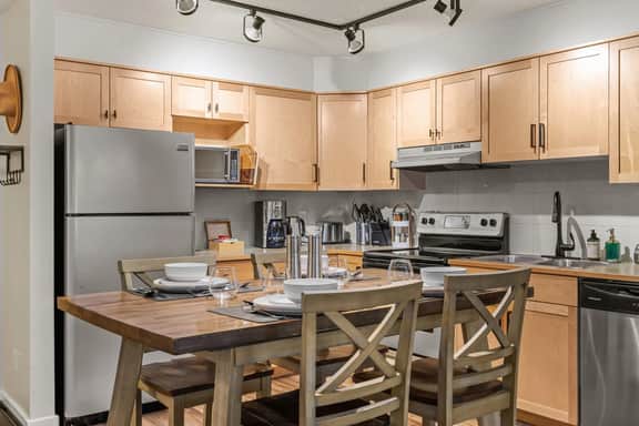 Windtower Unit 328 - Mountain Getaway| 1 bed 1-Bath Condo